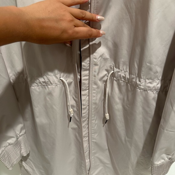 Nike Shield Windrunner Longline Jacket Desert Sand Small - Picture 5 of 7